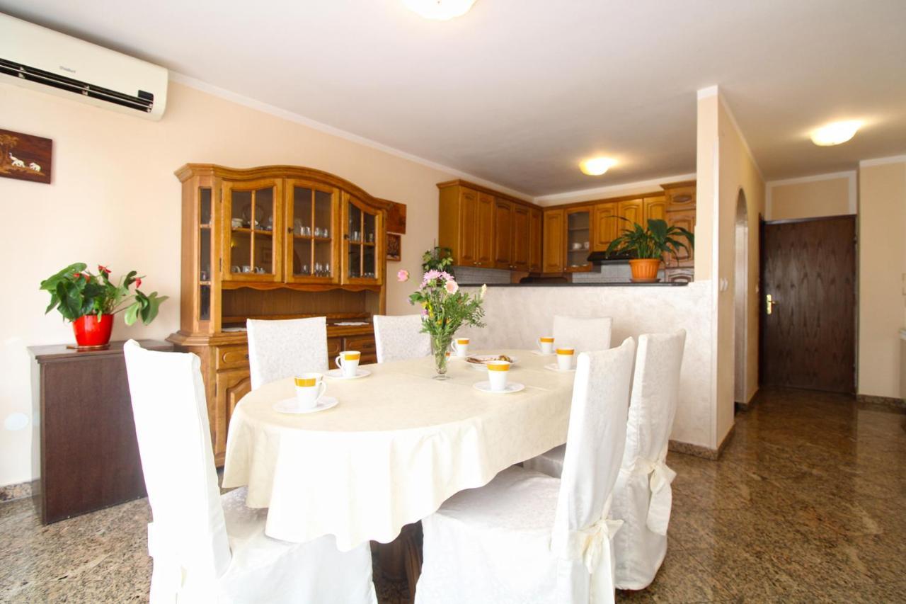 Apartment Mirela 2145 Fažana Eksteriør bilde