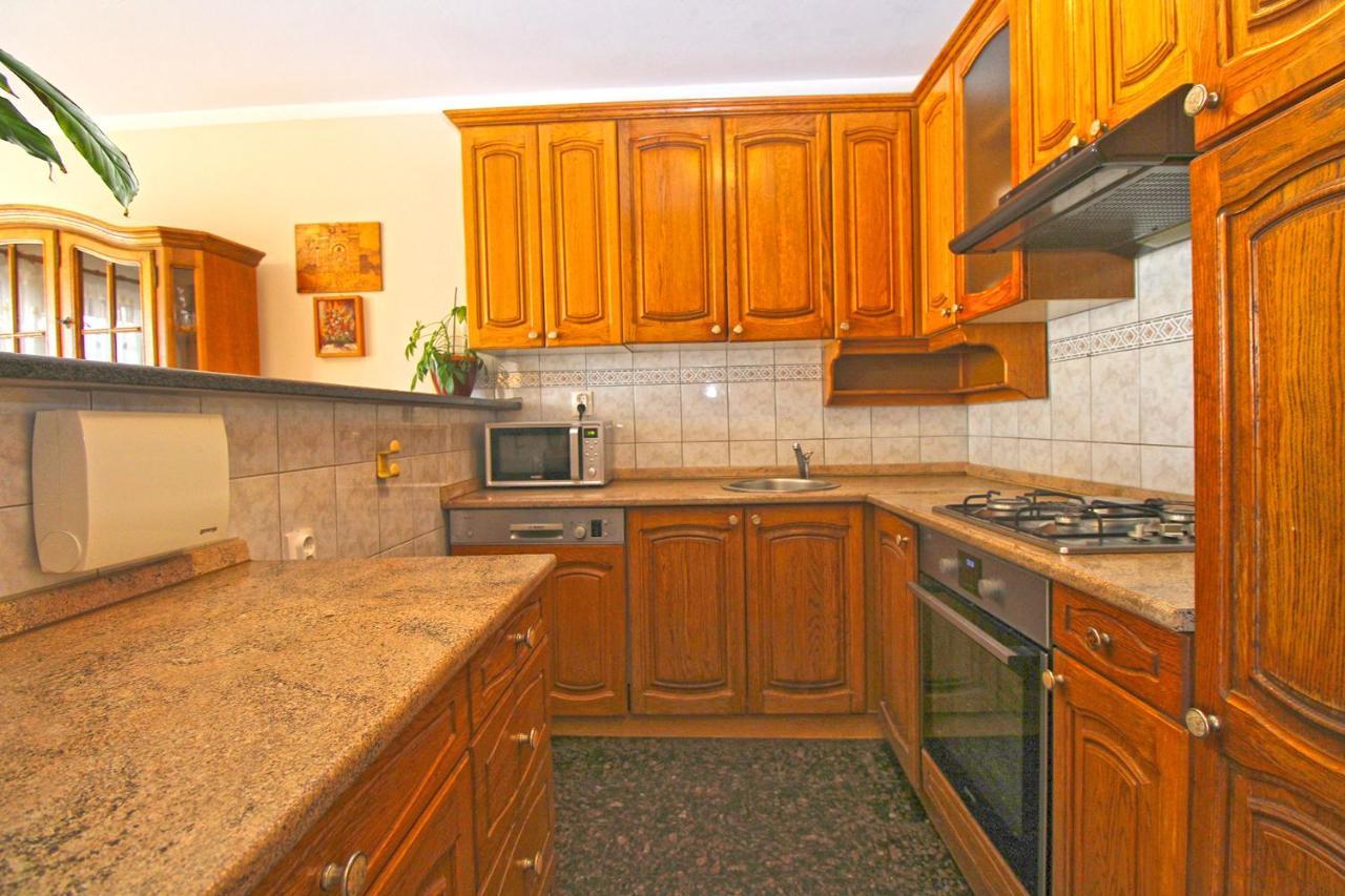 Apartment Mirela 2145 Fažana Eksteriør bilde